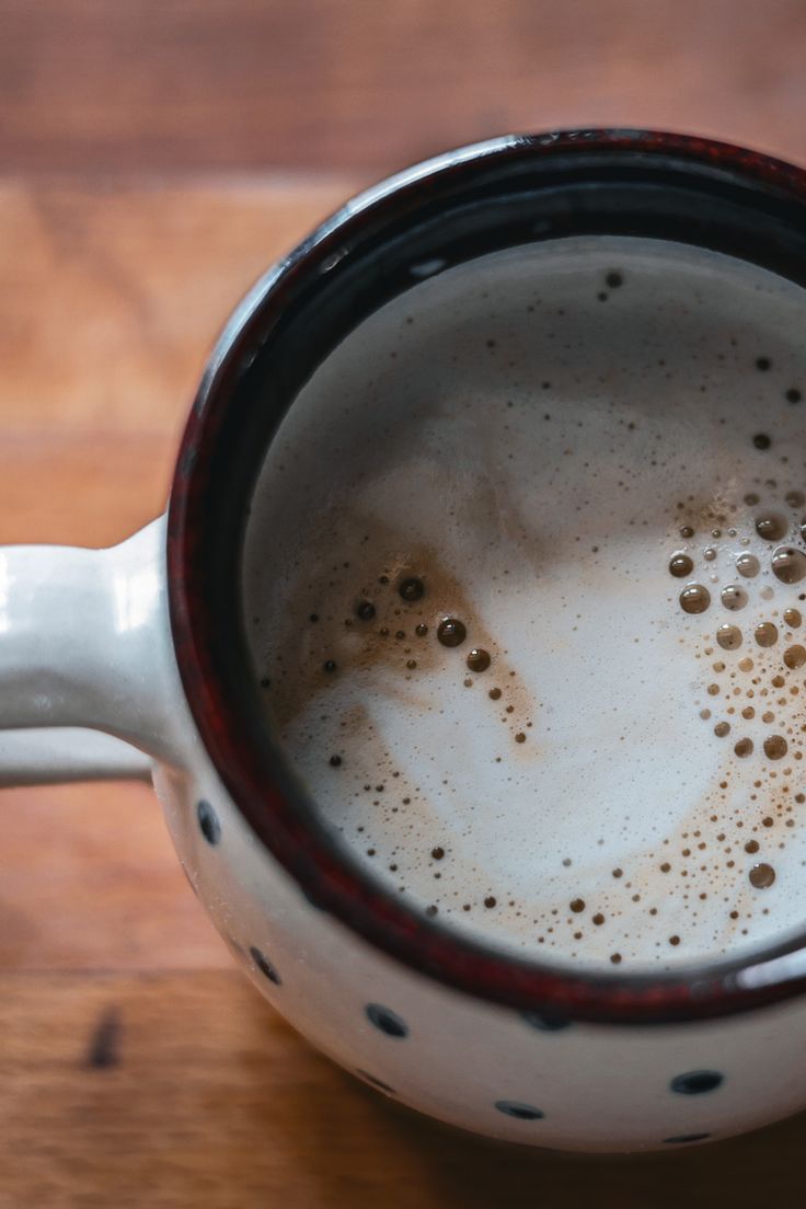 Cáscara de Huevo y Café: Potenciar el Aroma del Café